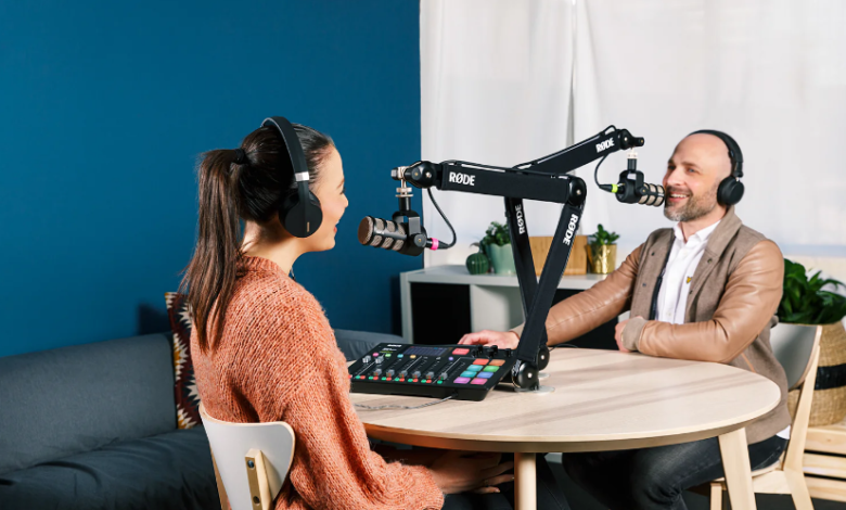 Mic Check: The Best Online Tools for Creating a Podcast From Scratch